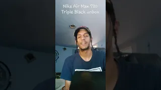 Nike Air Max 720 Triple Black unbox