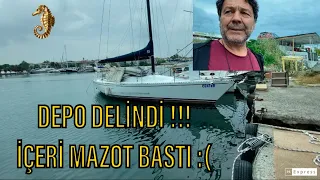 Yelkenlide Mazot Deposu Delindi içeri Mazot Bastı..