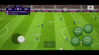 PES 2021 Mobile on iPhone 12 Mini