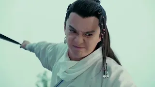 The Condor Heroes - Super Fight Scene 11 [Guo Fights Mount White Camel Prince]