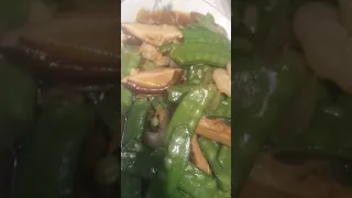 Pan fry snow peas ,muchroom with shrimp