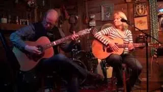 Acoustic Groove with Patti Bramson & Hank Alinger at Edith May's Paradise 00008