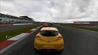 Forza 5 2010 Renault Megane RS 250 on Silverstone Gameplay