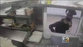 Police Looing For Suspects Who Robbed Man Outside Philadelphia Food Truck