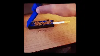 How to fill a cigarette tube. it's very easy.  for smoker. как наполнить трубку для сигарет