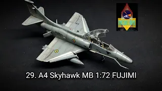 29. A4 Skyhawk MB 1:72 Fujimi