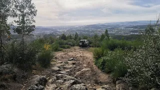 Offroad 4x4 Land Rover Freelander, reaching the top through a rocky track