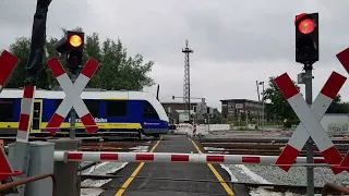 **UK ALARM**Bahnübergang Sande, ehemalige Deichstraße // Railroad Crossing // Spoorwegovergang