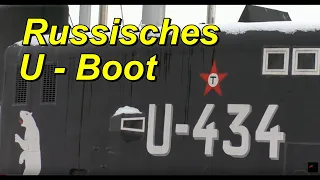 U - 434 Ein russisches U-Boot im Hamburger Hafen. Was macht es hier? Spionage?