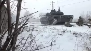 Бой под Дебальцево ополчение входит в Дебальцево