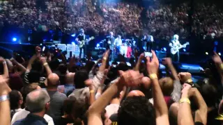 U2 / Patti Smith People have the power,  live Accor Arena Paris France, décembre 2015.