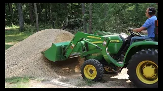 Moving 18 Yards of gravel with the John Deere 3025e