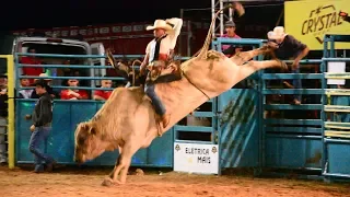 Rodeio de Ibirá-SP 2017 - MELHORES MONTARIAS/QUINTA FEIRA