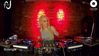 DJ Synergia в эфире U-Night Chill