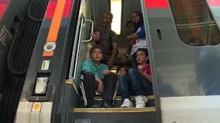 Austria detiene tren con 300 migrantes a bordo