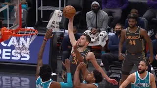 Tomas Satoransky POSTER Dunk On Two Defenders - Hornets vs Bulls | April 22, 2021