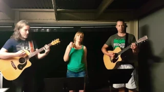 Horses - Daryl Braithwaite (cover by Oak Acoustic Band - Kylie Fimmel, Simon Hall, Simon Candy)