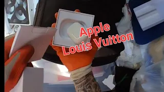 Epic college clean out dumpster find Apple, Louis Vuitton 😲