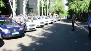 Спецгруппы полиции в усиленном режиме патрулируют дороги на юге Донецкой области
