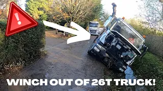 WINCH OUT OF 26T TRUCK FROM DITCH! UK HEAVY RECOVERY!