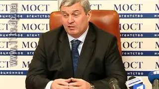 Державна міграційна служба просить урегулювати питання з закордонними паспортами