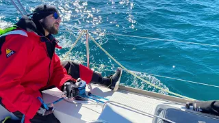 SAILING WITH A GENNAKER | SAILING SCHOOL |www.yachtingincroatiaacademy.com