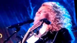 Queen Latifah Show - Tori Kelly Dear No One