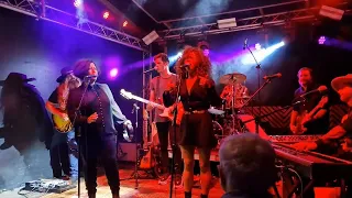 Jade MacRae & Mahalia Barnes - No Matter What I Do @ Schlachtgarten - Krefeld - 2022.09.02