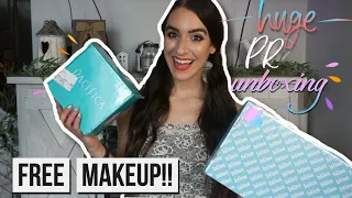 HUGE PR UNBOXING!! FREE MAKEUP BEAUTY INFLUENCERS GET! | WHATS NEW IN BEAUTY!?