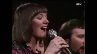 Swingle II (The Swingle Singers) - Glenn Miller Medley - Live in Norway 1978