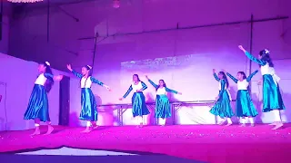 Dance performance for girls