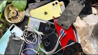 Surprised to see Apple iphone11& Reno7,How i Restore Oppo A15 Phone that I Found from Garbage Dumps!