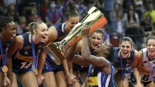 Nazionale femminile di Volley campione d'Europa (Inno di mameli più premiazione) 4K