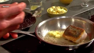 Technique de Chef : Sauter un poisson "façon meunière"