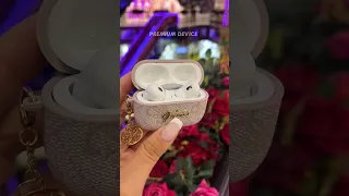 Привлекательный чехол Guess защитит зарядный кейс AirPods Pro от царапин и потертостей