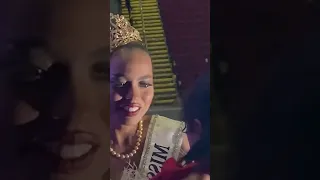 Nakakaiyak Moment Pagkikita ni Miss Universe Philippines Chelsea Manalo at ang kanyang Ina