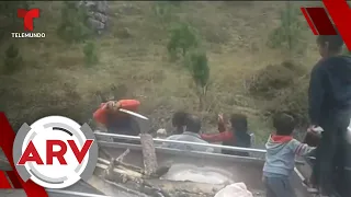 Capturan en video a un hombre que le cayó a machetazos a su familia | Al Rojo Vivo | Telemundo