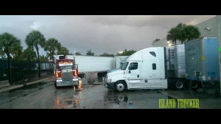 ALLEY DOCK A SEMI TRUCK IN A TIGHT SPOT