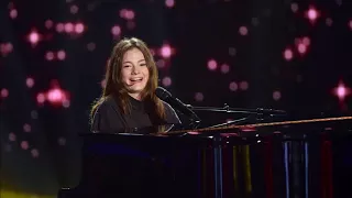 The Voice France : Capucine ~ L' Amérique [Audio] ♫ 💜