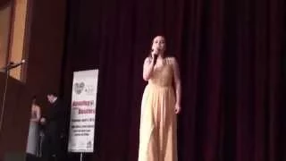 Alexis Clare McKinnon "Emotions" Amazing whistle tone singer Hits F#6 G6 F#7