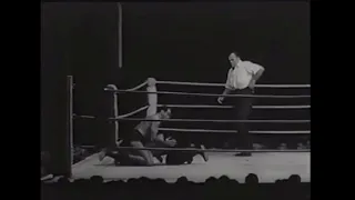 High Sprawl against Take Down - Lou Thesz Vs Rikidozan