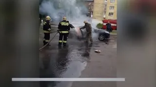 На улице Чкалова в Ярославле сгорела иномарка