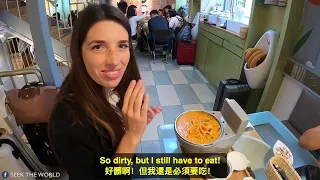 Eating Poo at the Modern Toilet Restaurant in Taipei, Taiwan!