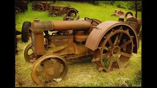 VERY OLD TRACTORS STARTING UP | with sounds | compilation