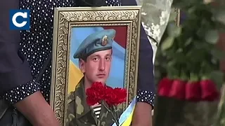 В Україні проходить День пам'яті загиблих у боротьбі за незалежність