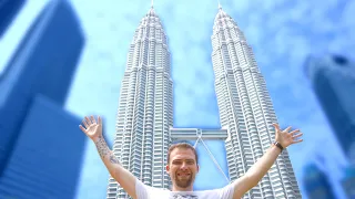 Petronas Towers, The Tallest Twin Towers in the World - Kuala Lumpur, Malaysia