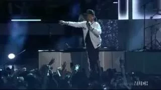 The Weeknd - Earned It (Live at the MMVAs)
