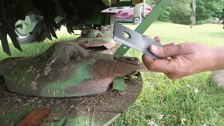 Quick Change Blades Explained - Krone Mower Conditioner