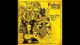 Various – Fading Yellow Vol 4 (“Light, Smack, Dab” UK 60’s Pop-Sike & Other Delights…) Psyche Rock