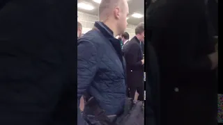 Том Круз в киевском метро